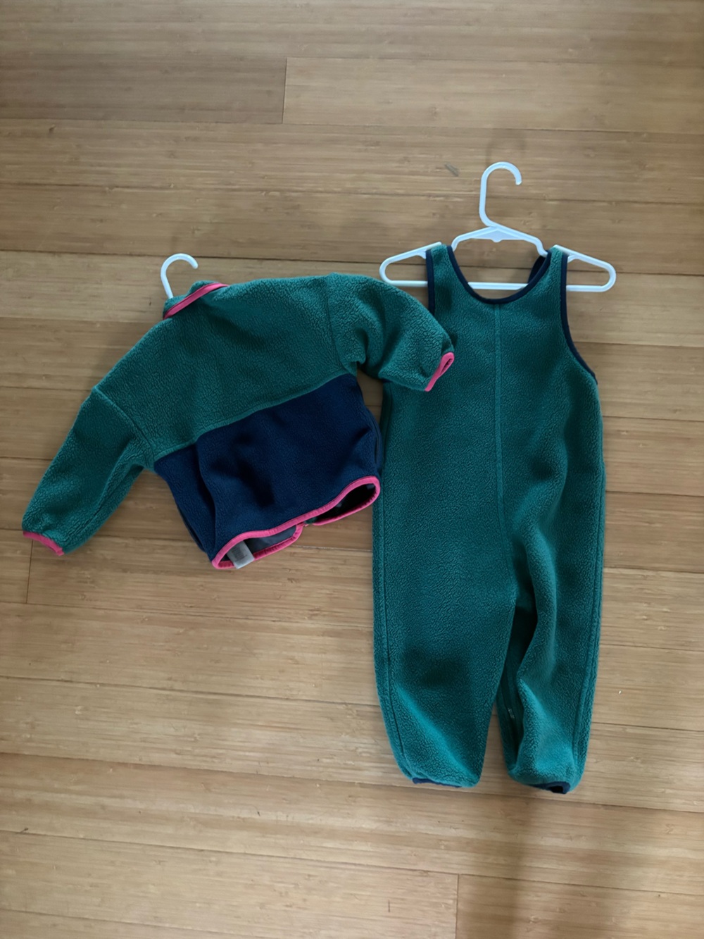 Patagonia Kids synchilla matching set Fleece Jacket with bib Overalls - Picture 3 of 5